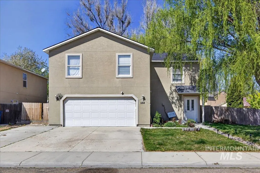 124 Parkmont Way