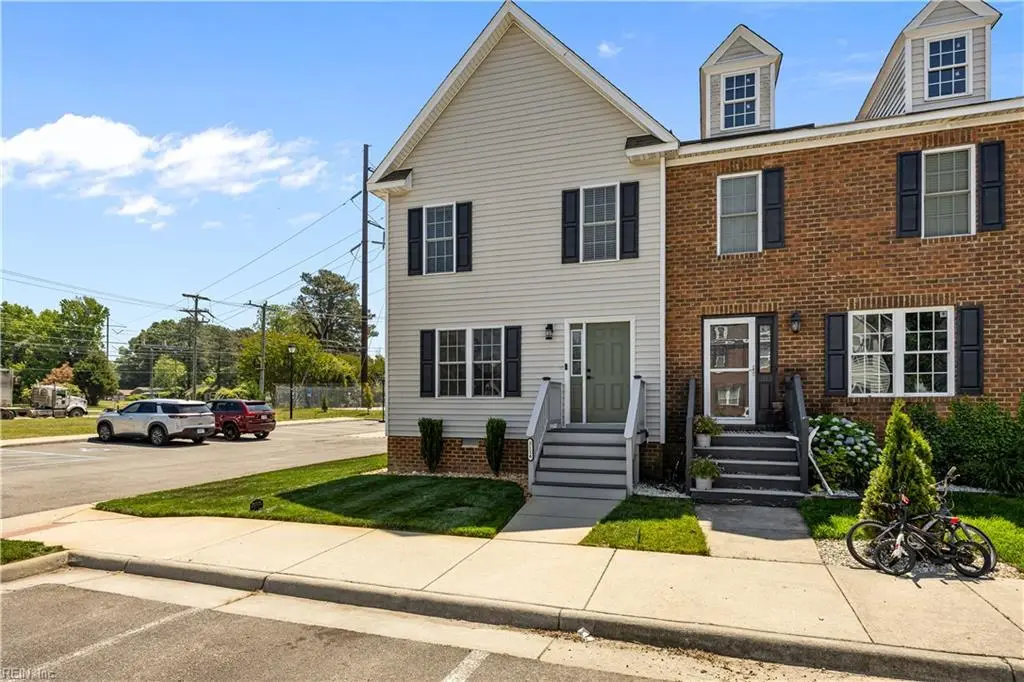 3114 Taylor Ave