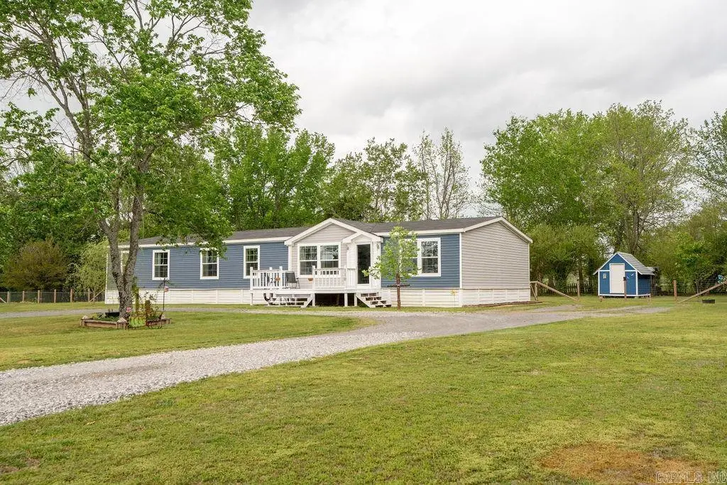 110 Roberson Dr