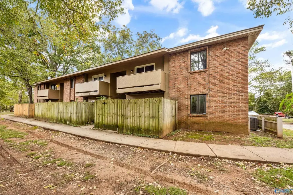 2940 Hood Rd Unit E