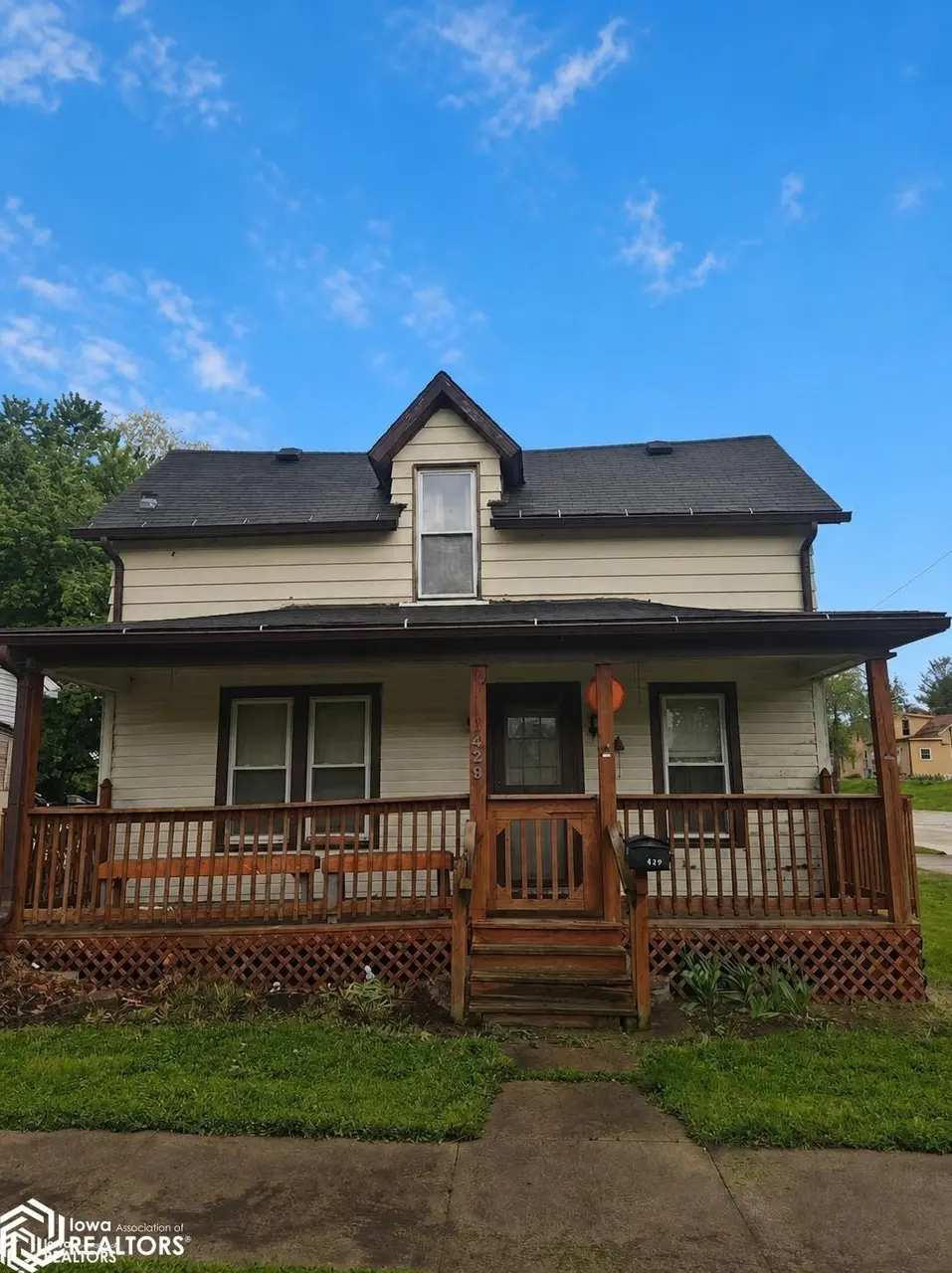 1428 Orleans Ave