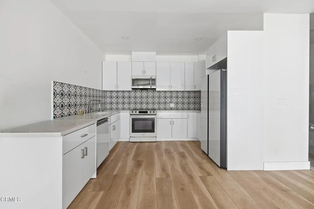 16601 Marquez Ave #101
