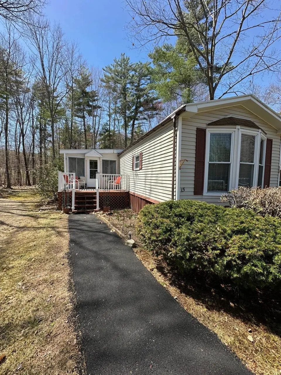 320 Old Lake Shore Rd #15