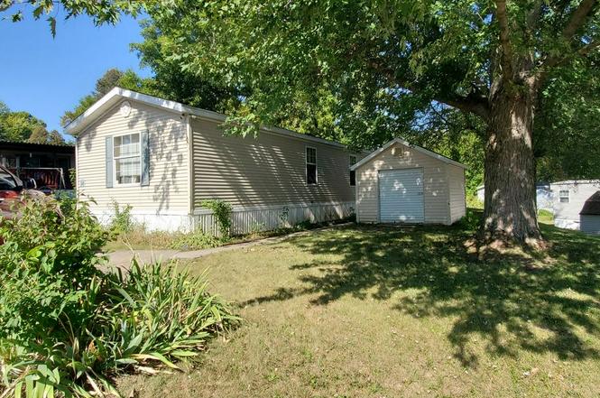 50 Castle Hill Dr