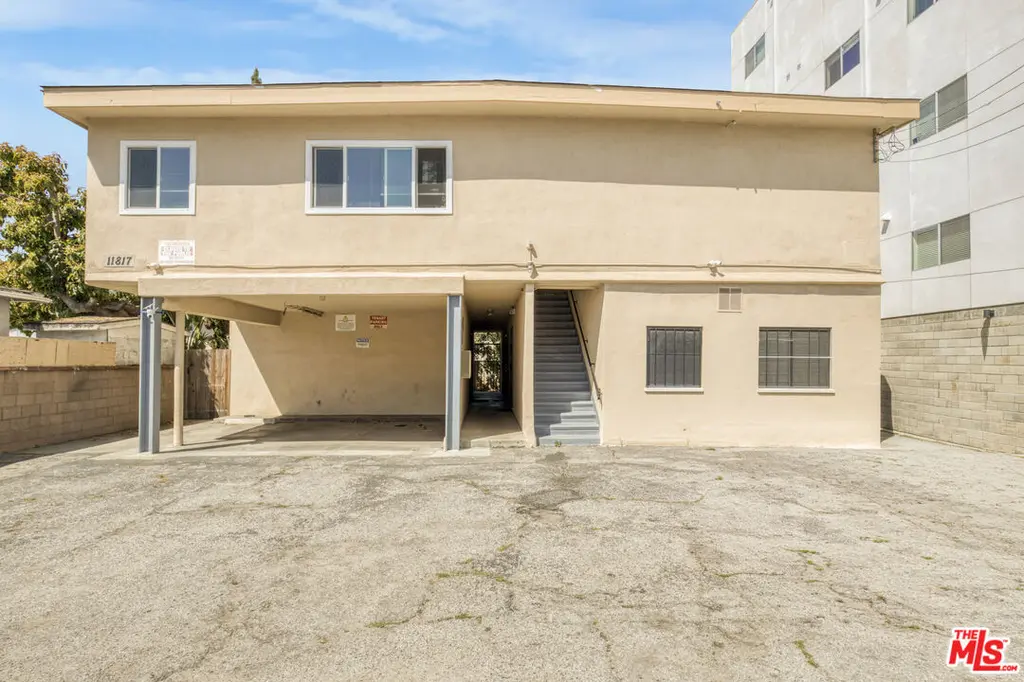 11817 Culver Blvd