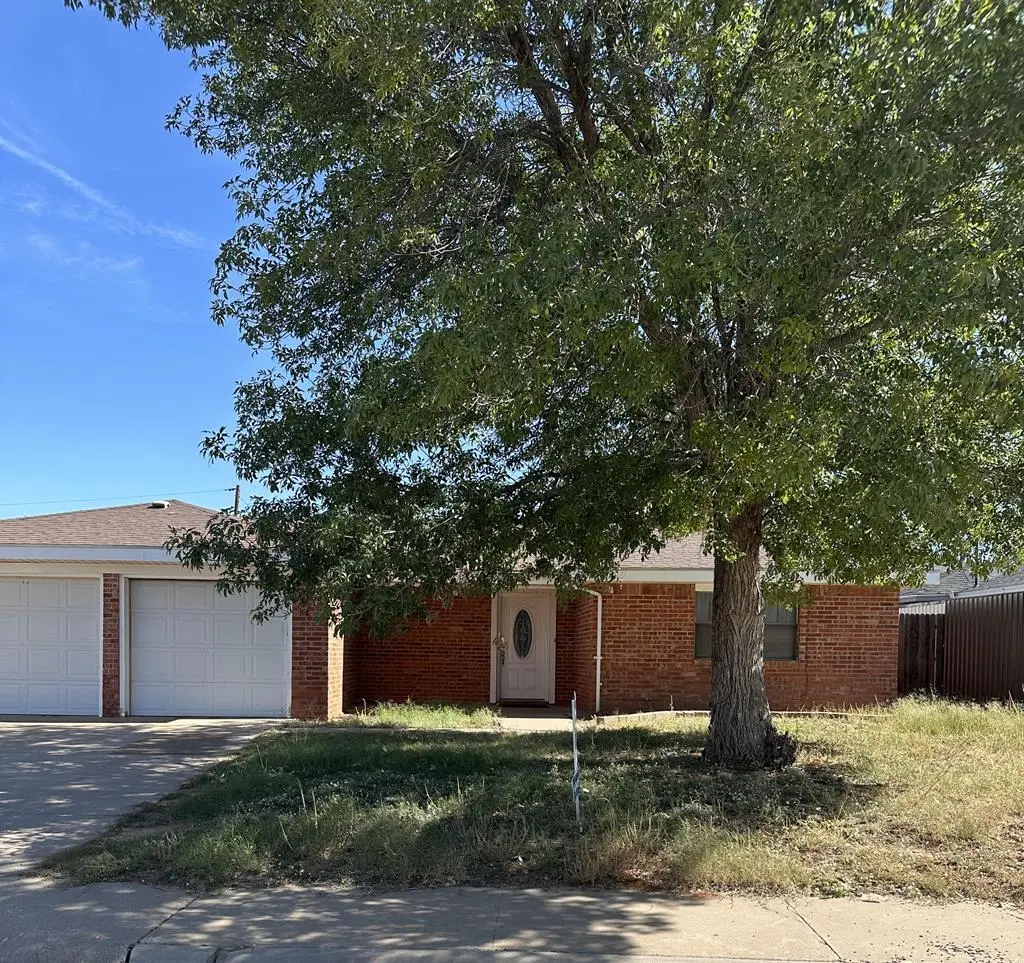 4402 Spence Dr