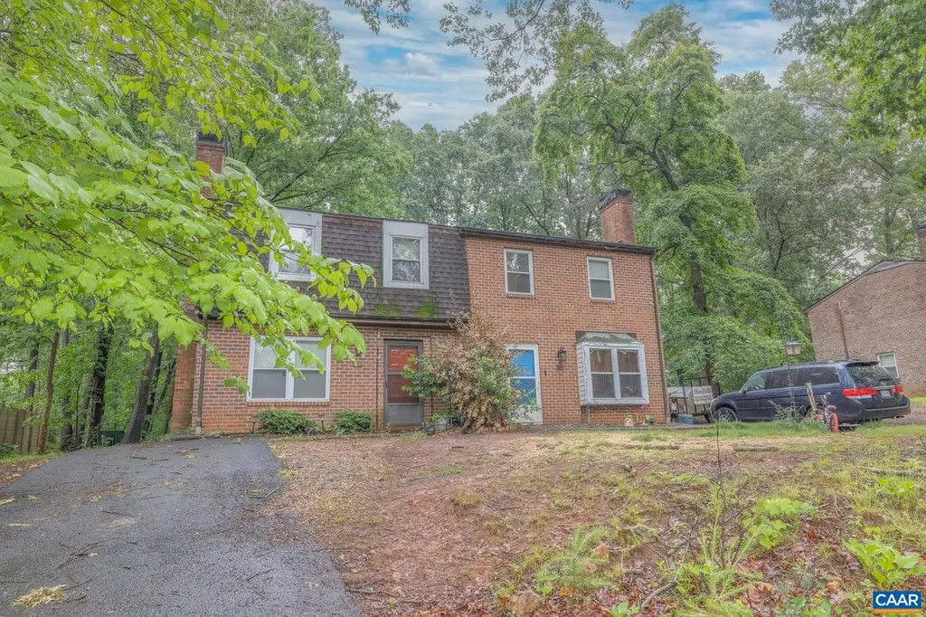 288 Lake Saponi Dr