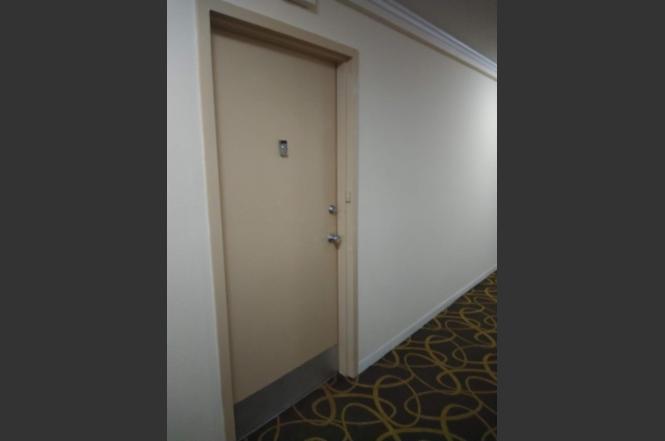 500 Executive Center Dr Unit 4E