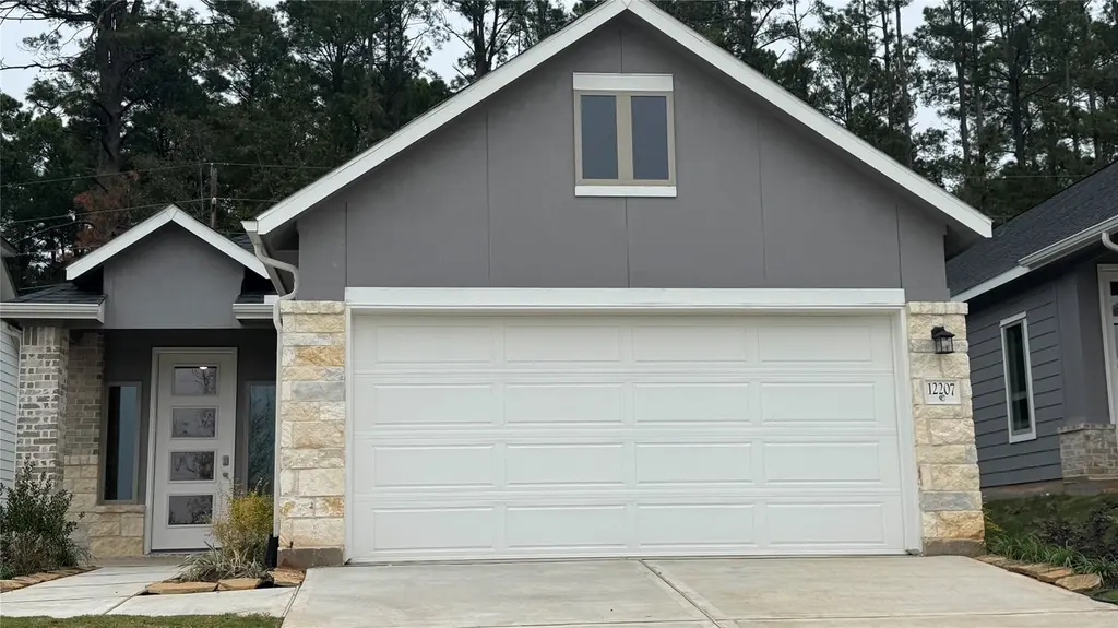 12207 Ridge Top Dr