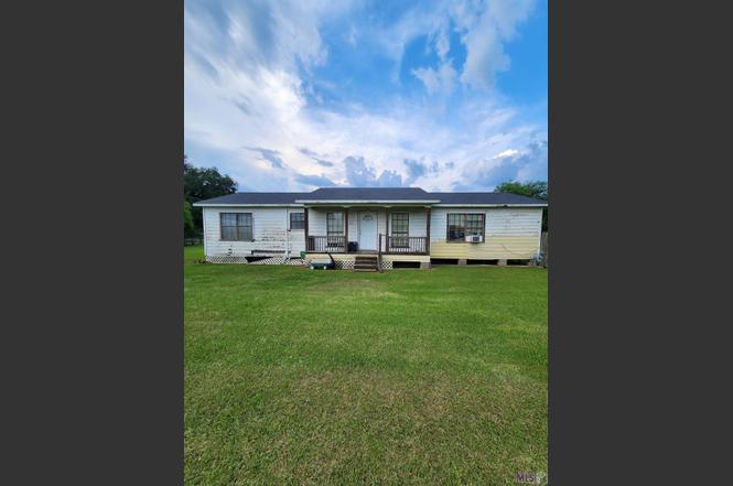 109 Frank Ln