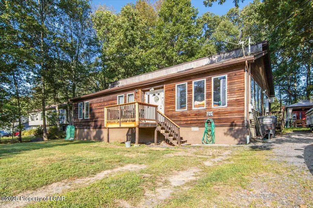 2205 Walnut Trl