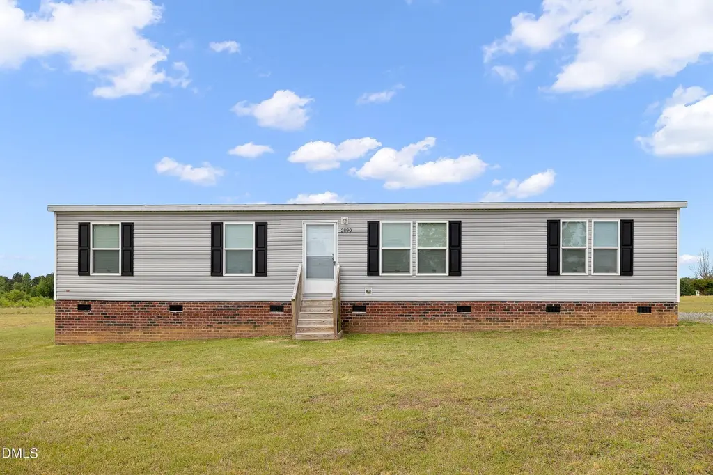 2890 Junior Rd