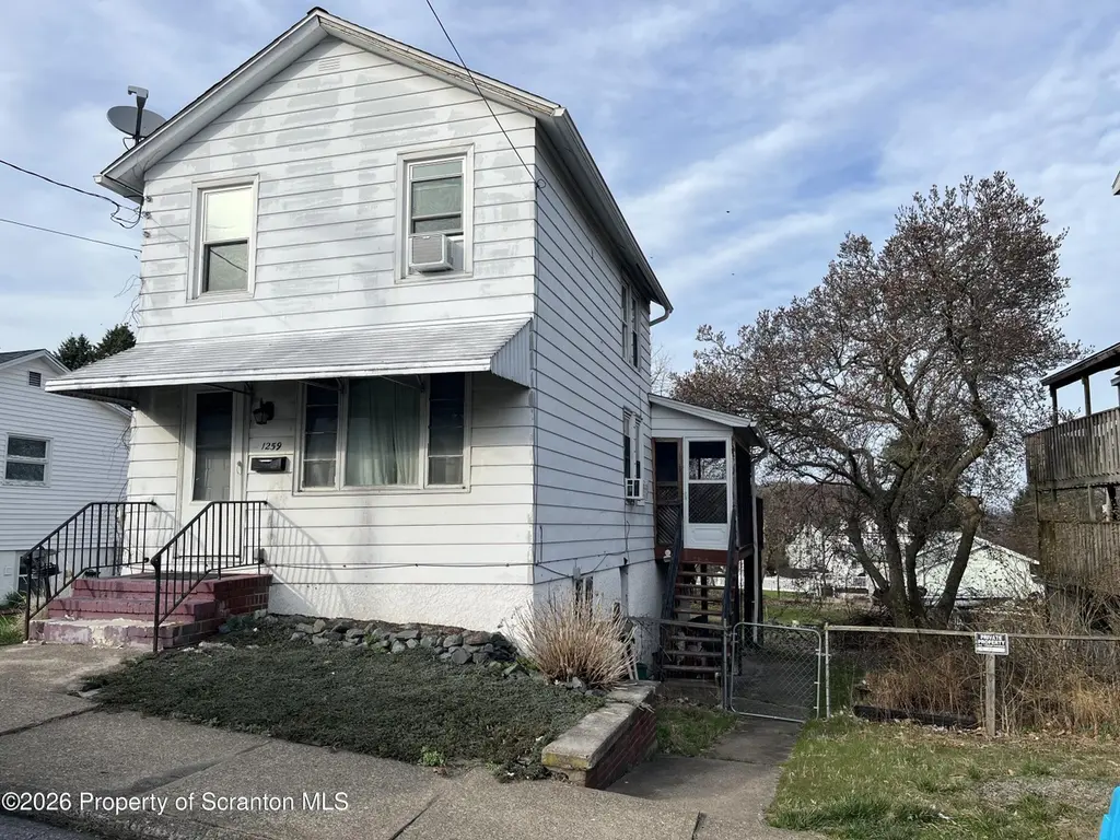1259 Franklin St
