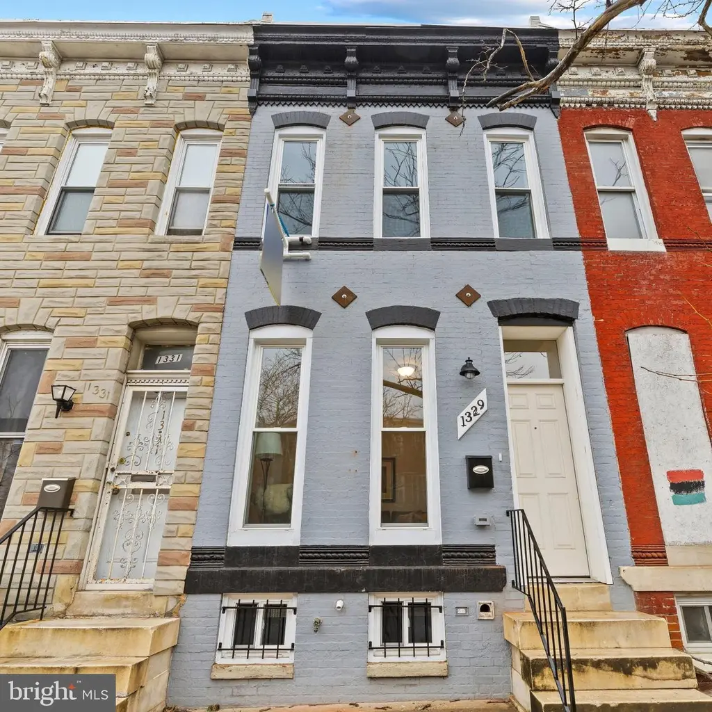 1329 N Fulton Ave