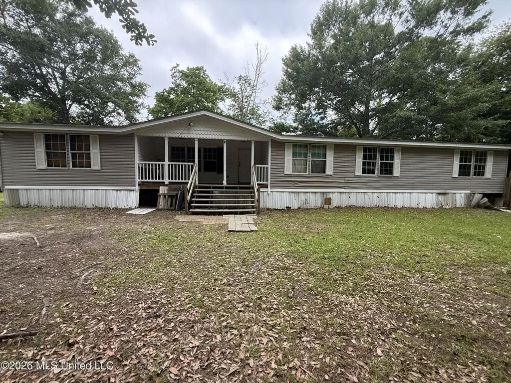 8820 Point Aux Chenes Rd