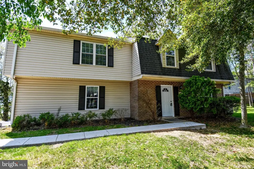 4706-A Rookewood Pl