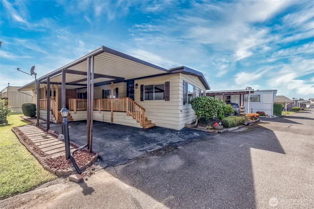 18501 52nd Ave W #22