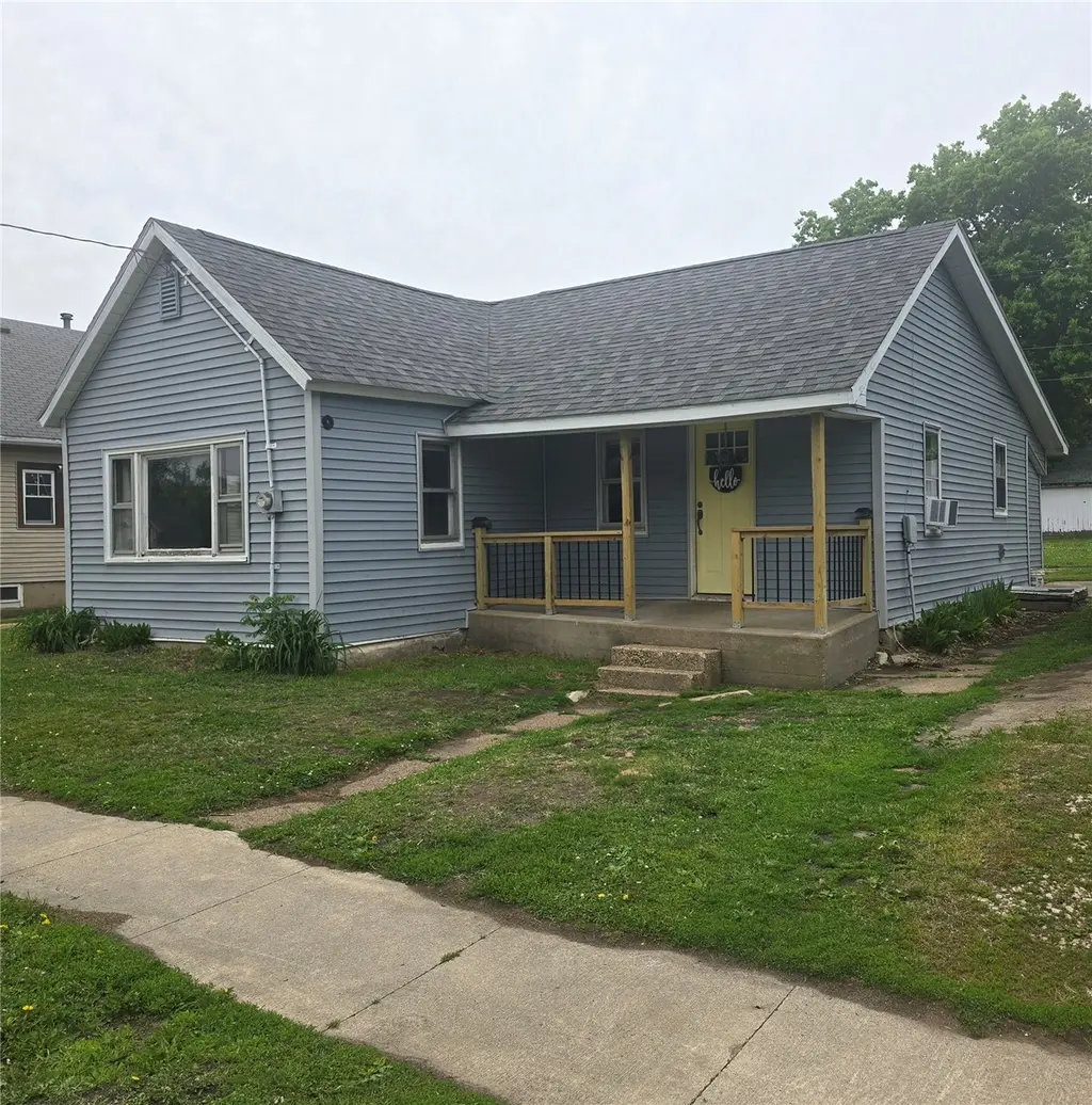 309 Main St