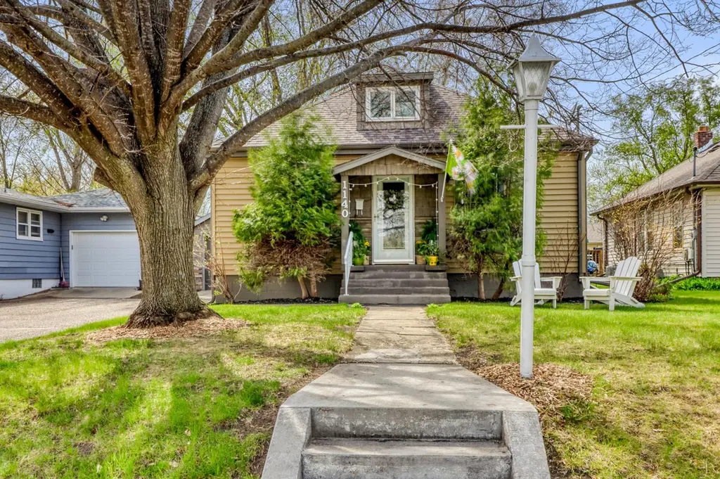 1140 West Ave