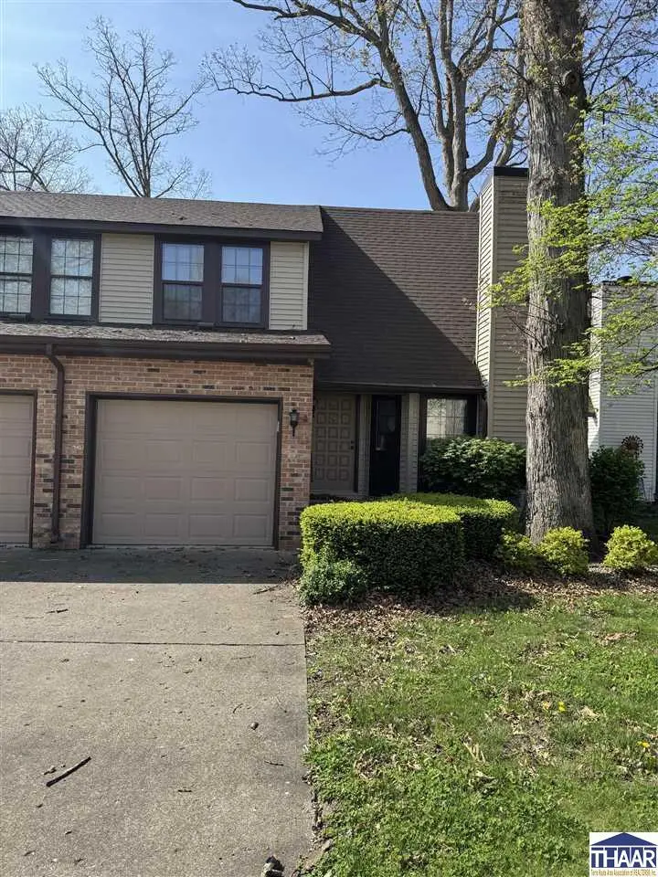 384 White Oak Ln