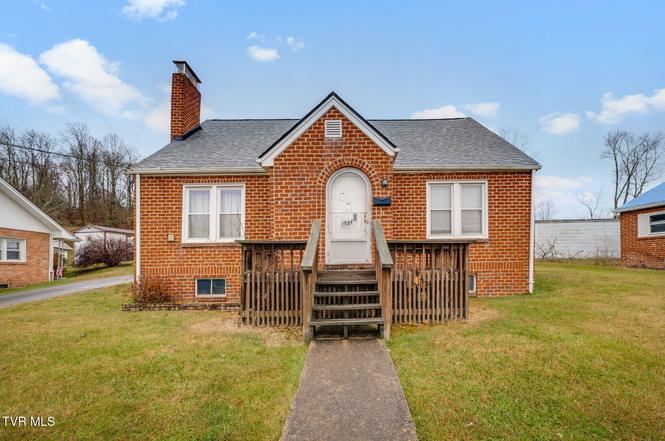 1524 Fairview Ave