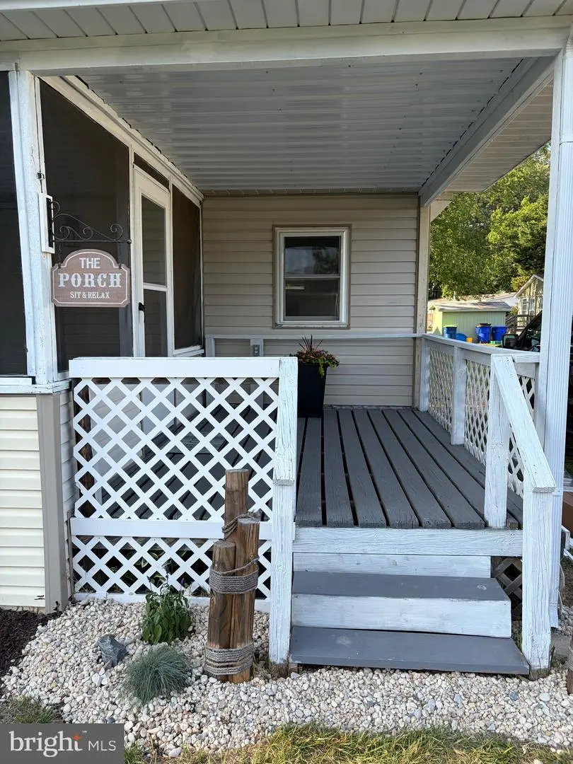 35401 Mallard Rd
