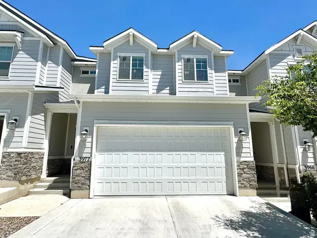 3972 W 740 N
