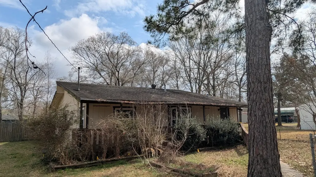24571 Vale Ln