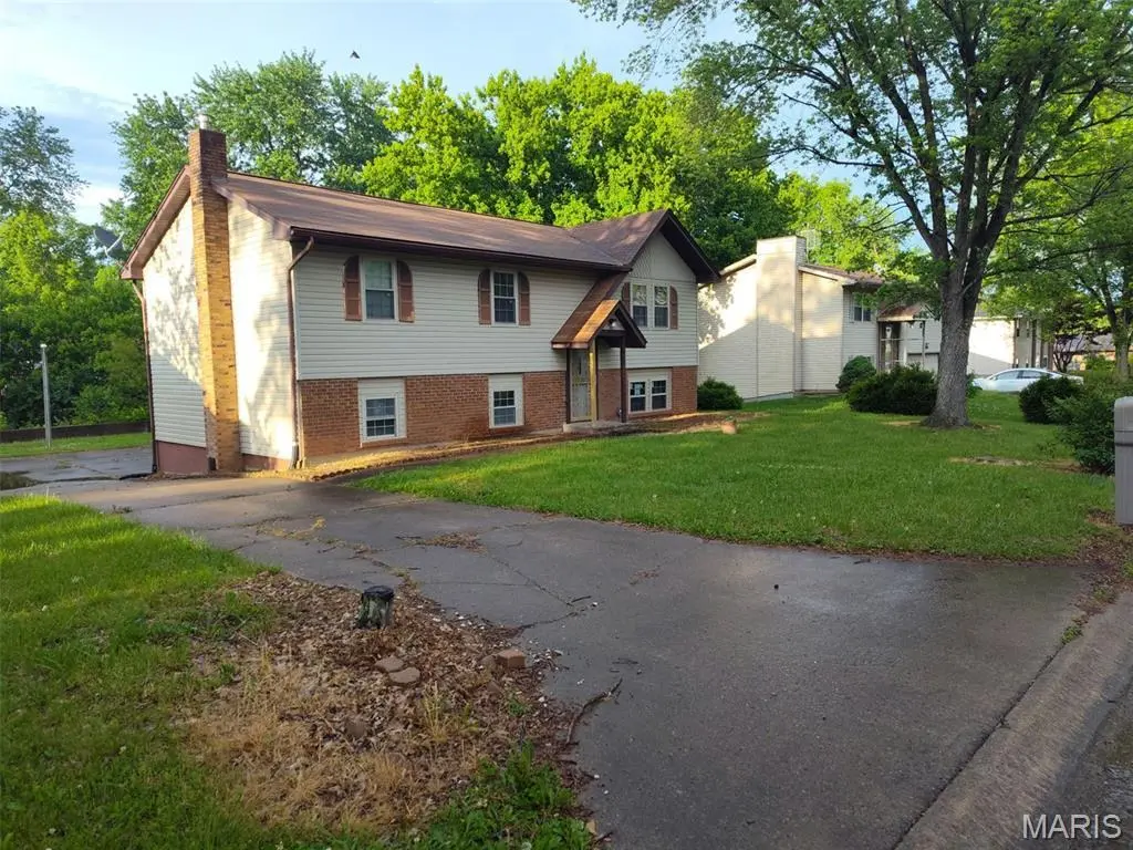 3110 Aspen Dr