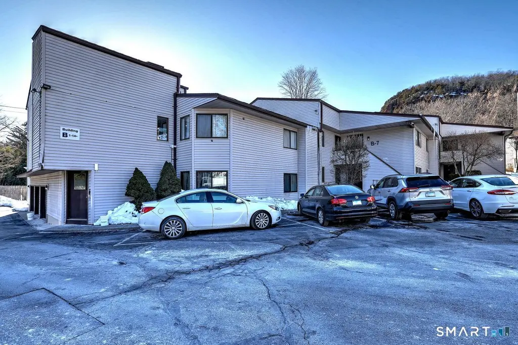 146 Springside Ave Unit B7