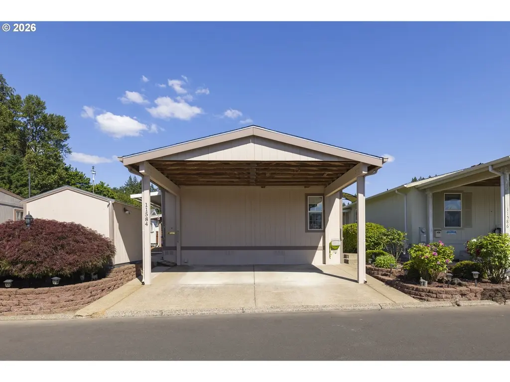 11584 SW Royal Villa Dr