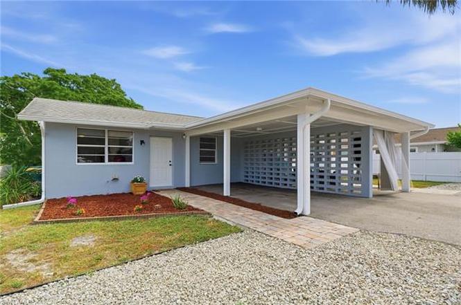 4518 W Alhambra Cir