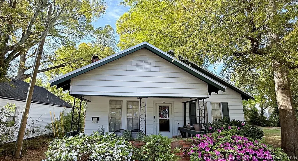 1113 Branson St
