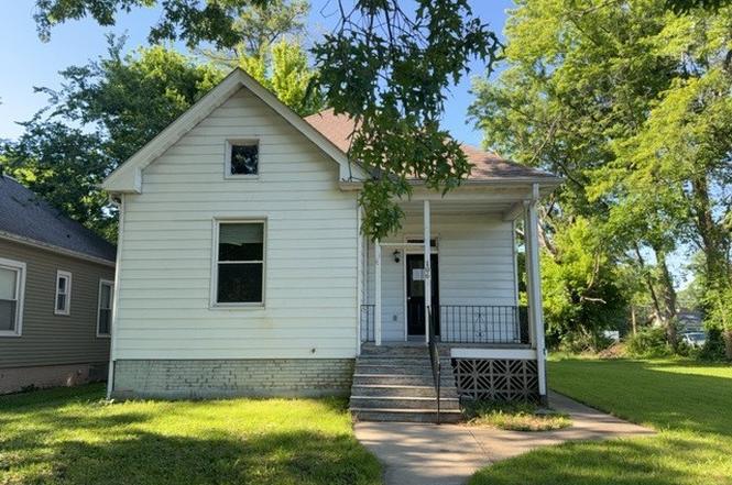 106 Hazel Ave