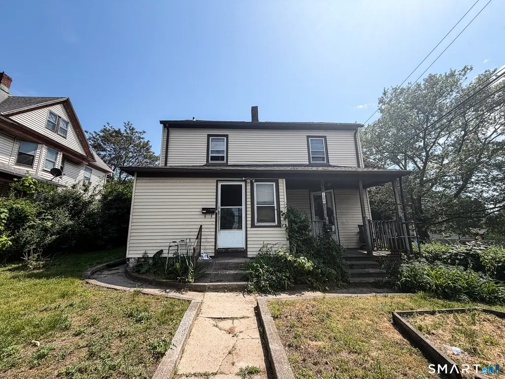 1384 Boston Ave
