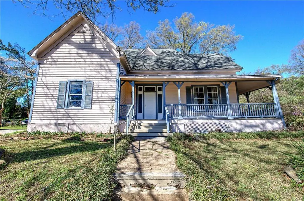 18 Cherokee St
