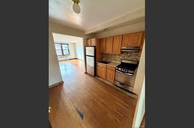 3727 86th St Unit 4A