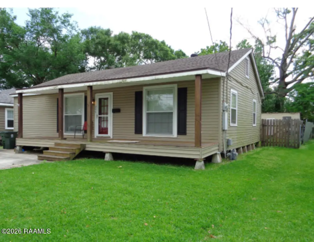 206 Trotter St