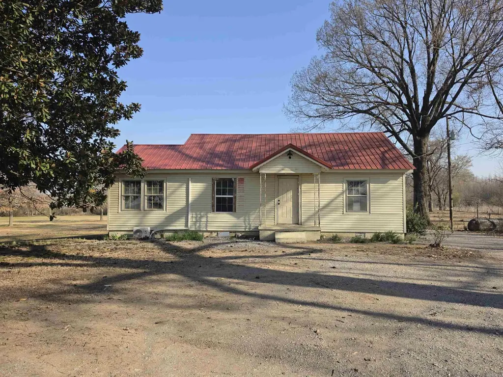 23940 Highway 37 N
