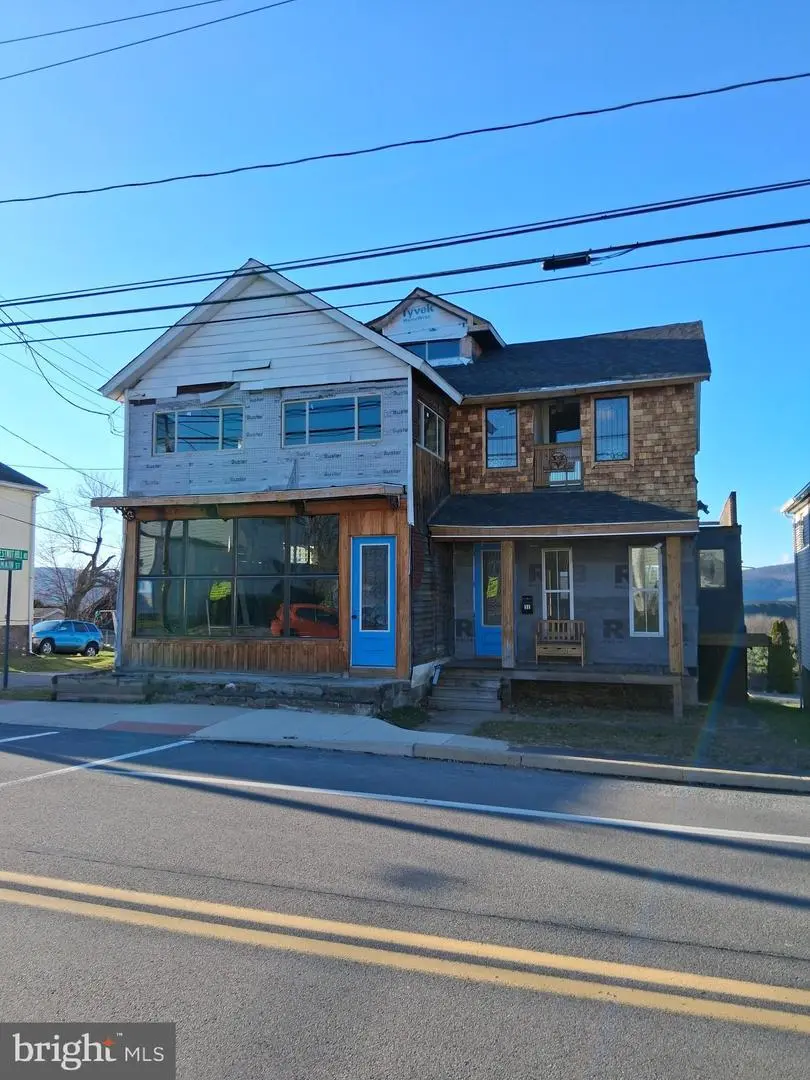 31 Main St