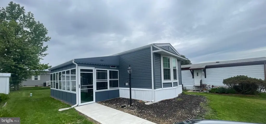 109 Winding Brook Run