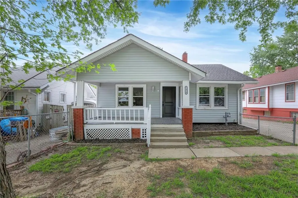 1920 S Ralston Ave
