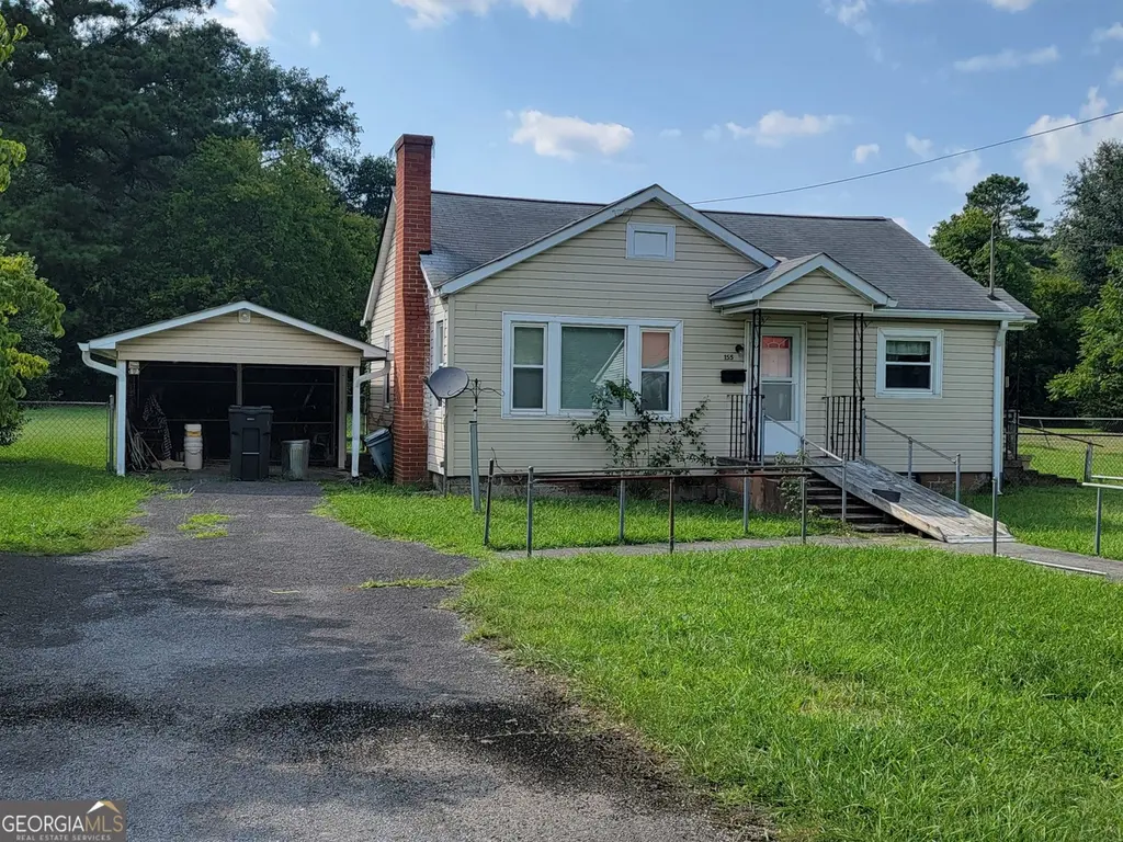 155 Scoggins St