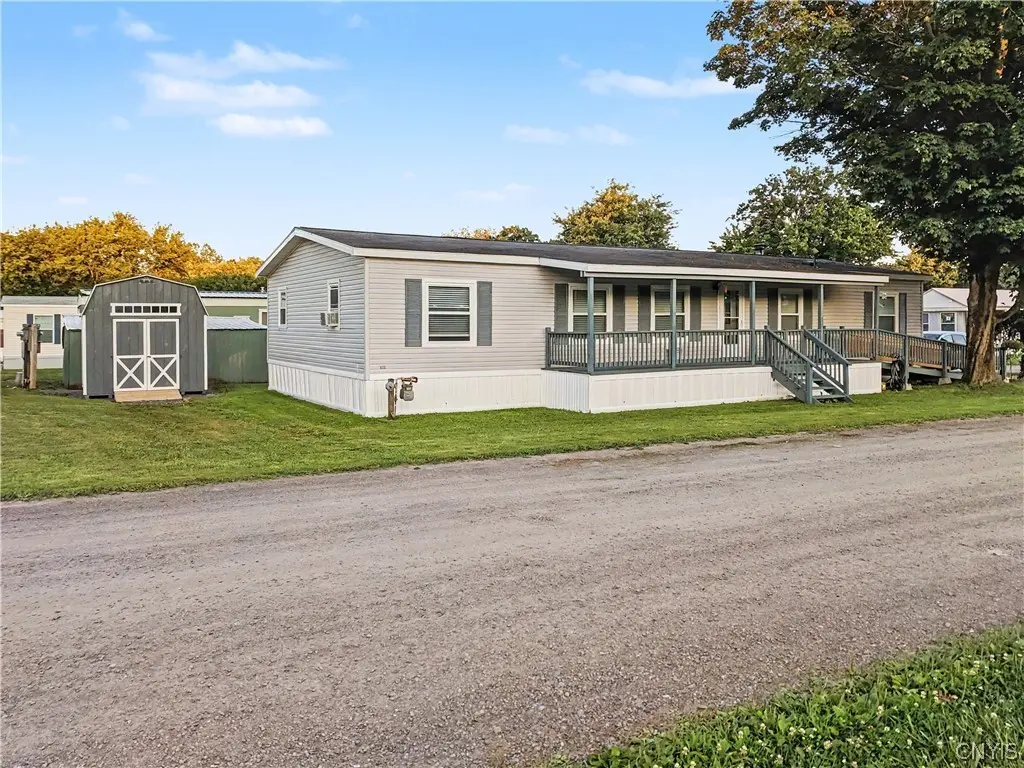 10 Bell Ln