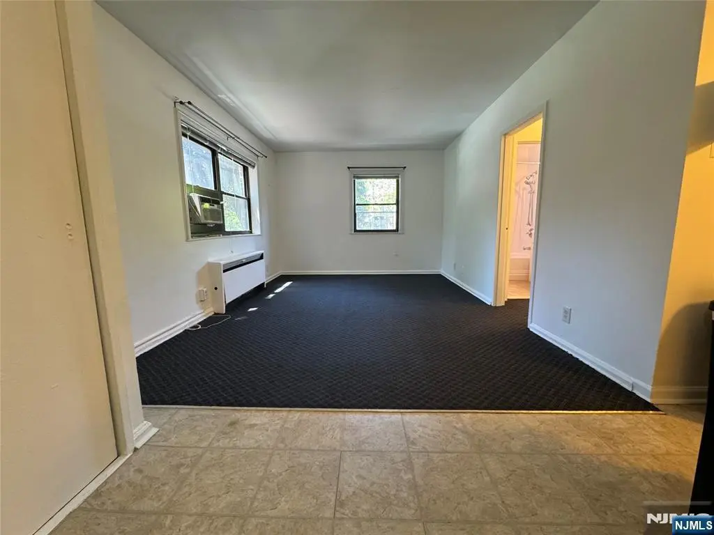 411 Park Pl Unit 2J