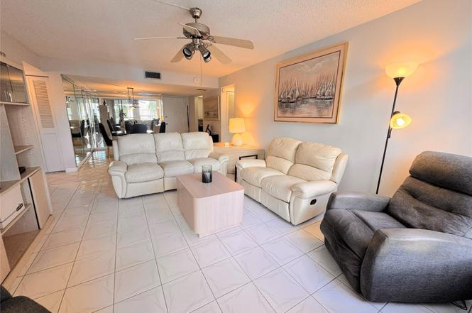 7950 W Mcnab Rd #203