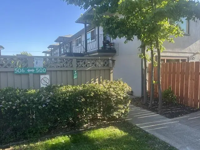 500 19th Ave