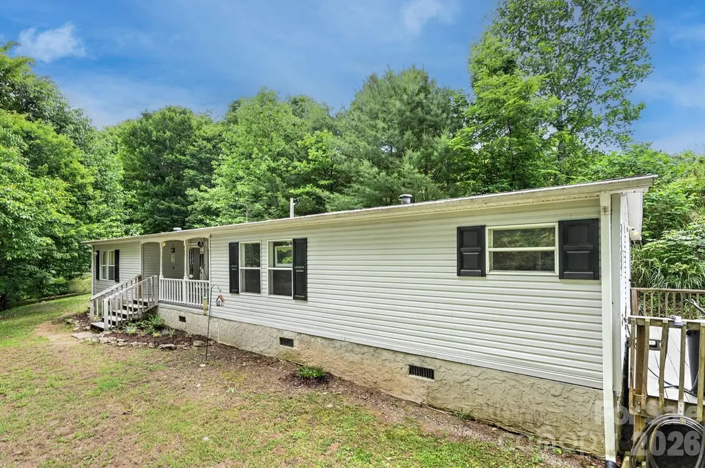 560 Morgan Branch Rd