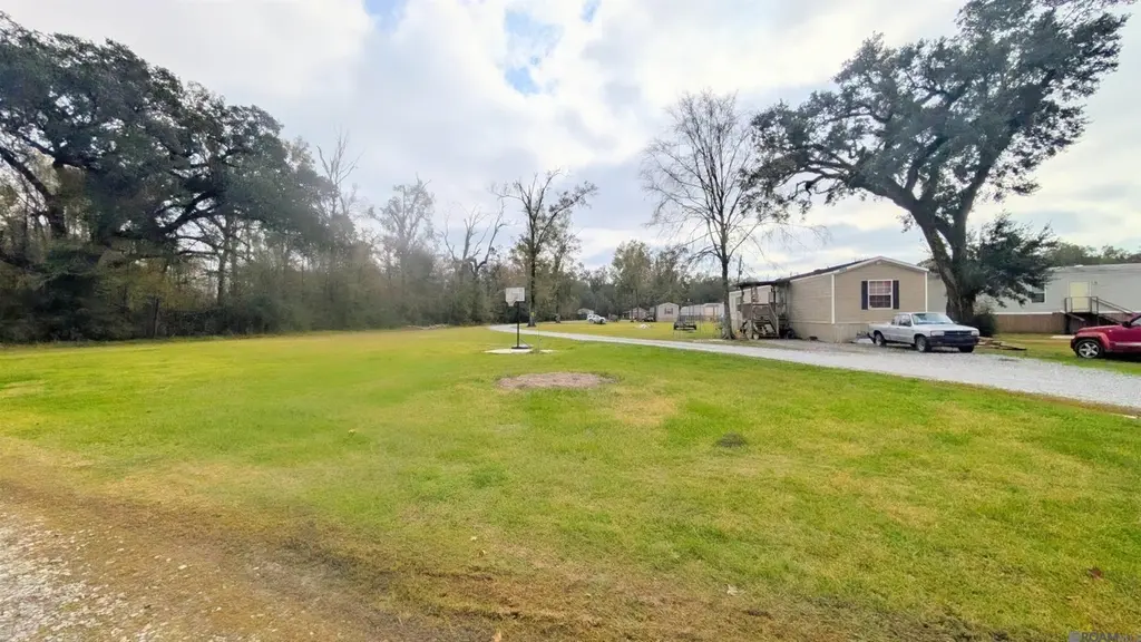 42575 La Hwy 42