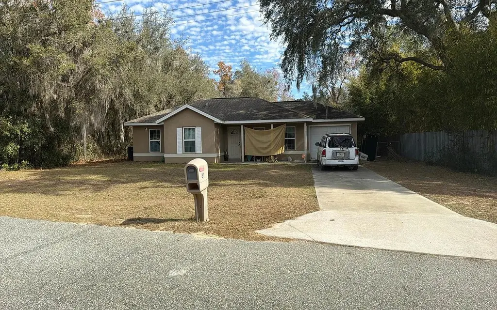 31 Oak Cir